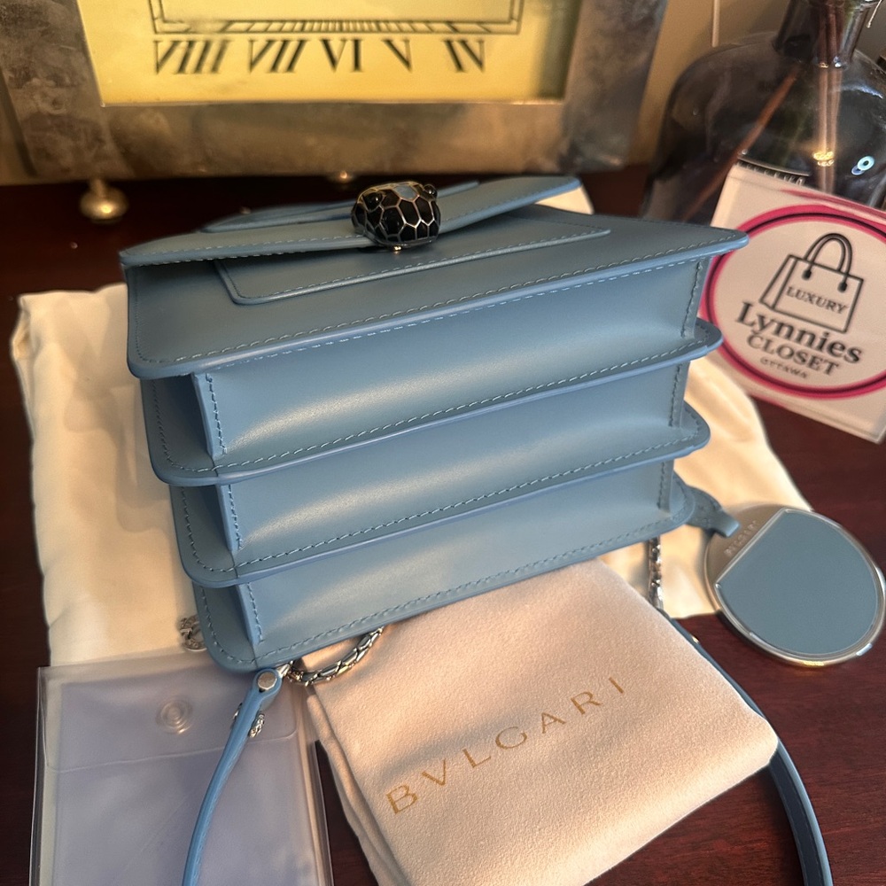 ❌SOLD❌Authentic Bvlgari Serpenti Forever Top Handle Bag – Turquoise Blue - Picture 8 of 12